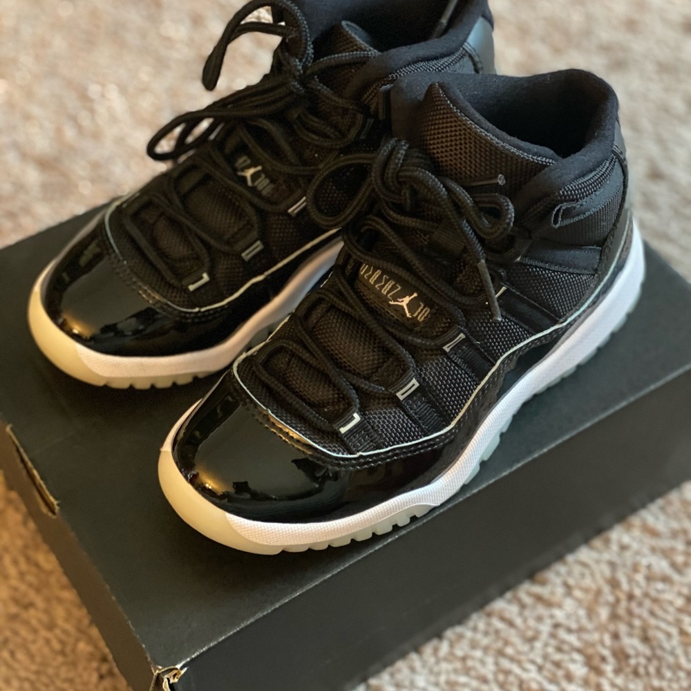 JORDANS - Picture 3 of 4